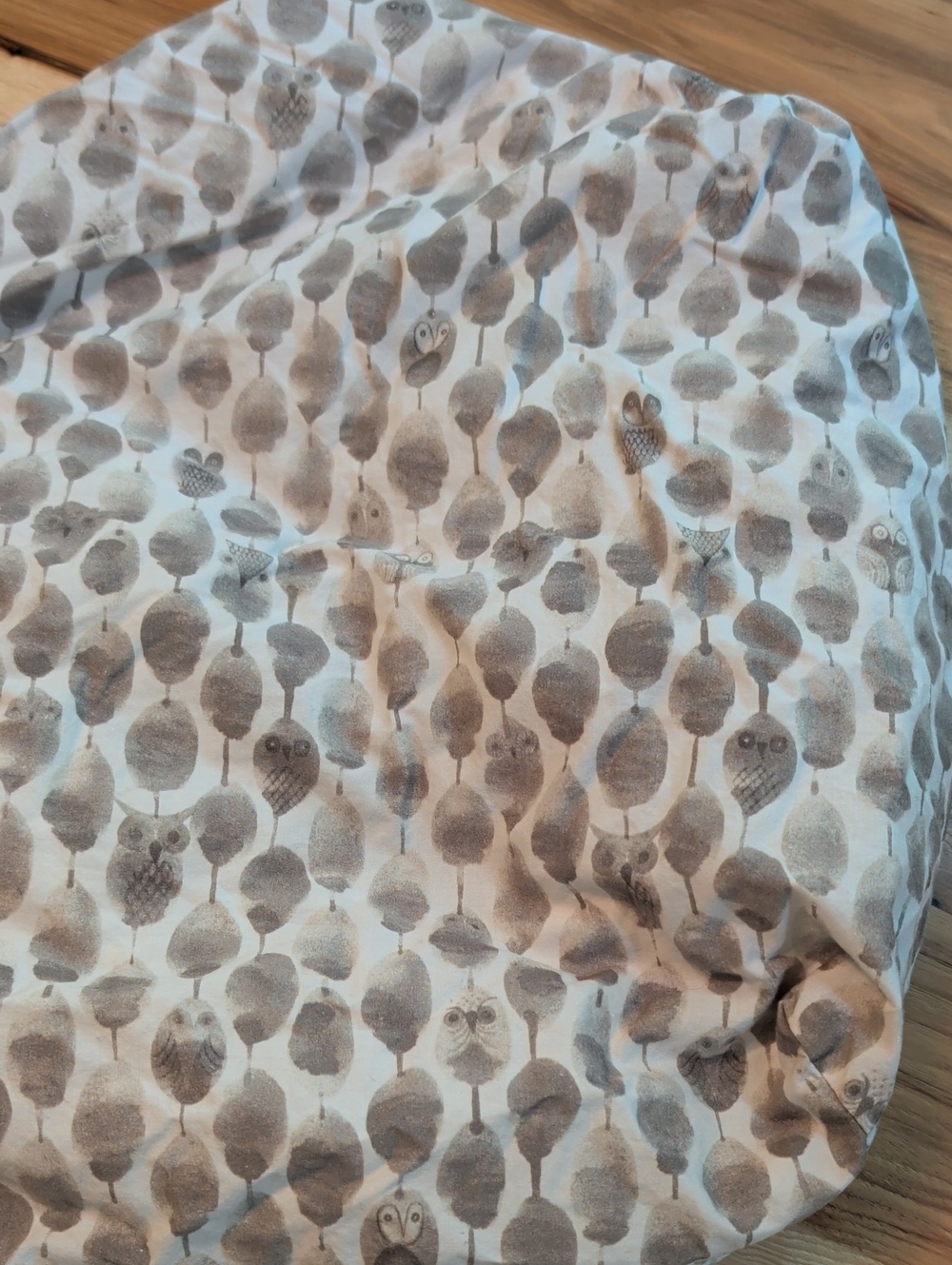 Pottery Barn Neutral Owl Pattern Crib Fitted Sheet - Gray and White